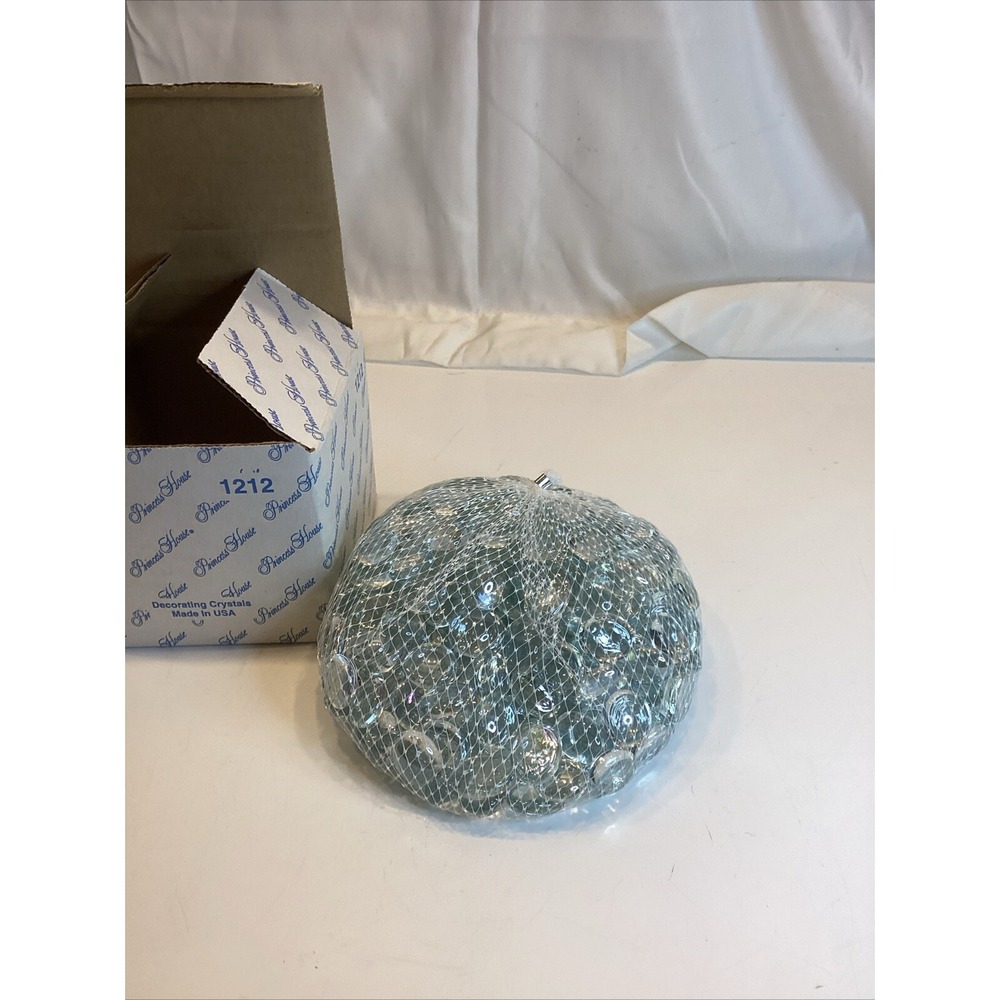 PRINCESS HOUSE GREEN DECORATING CRYSTALS - NEW **********